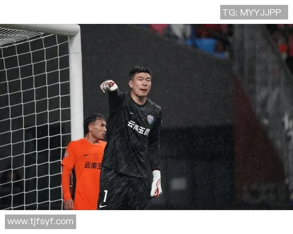 AC米兰教头重返中超申花豪掷千金引援再添强援助力球队冲击冠军 AC米兰教头重返中超申花豪掷千金引援再添强援助力球队冲击冠军